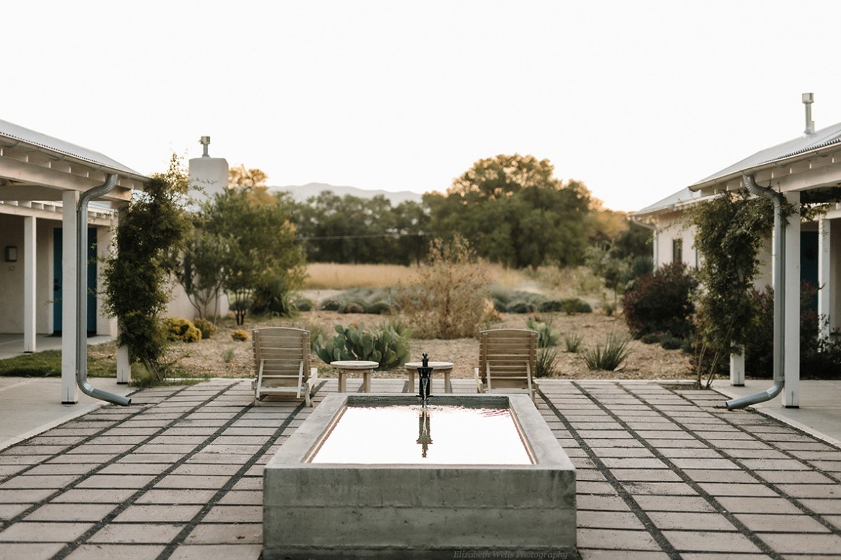 field room courtyard fountain