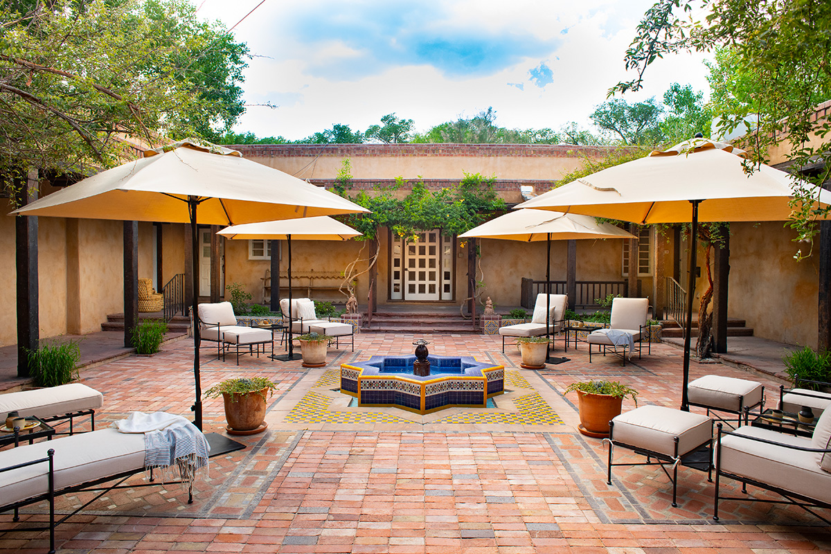 Hacienda Spa courtyard lounge
